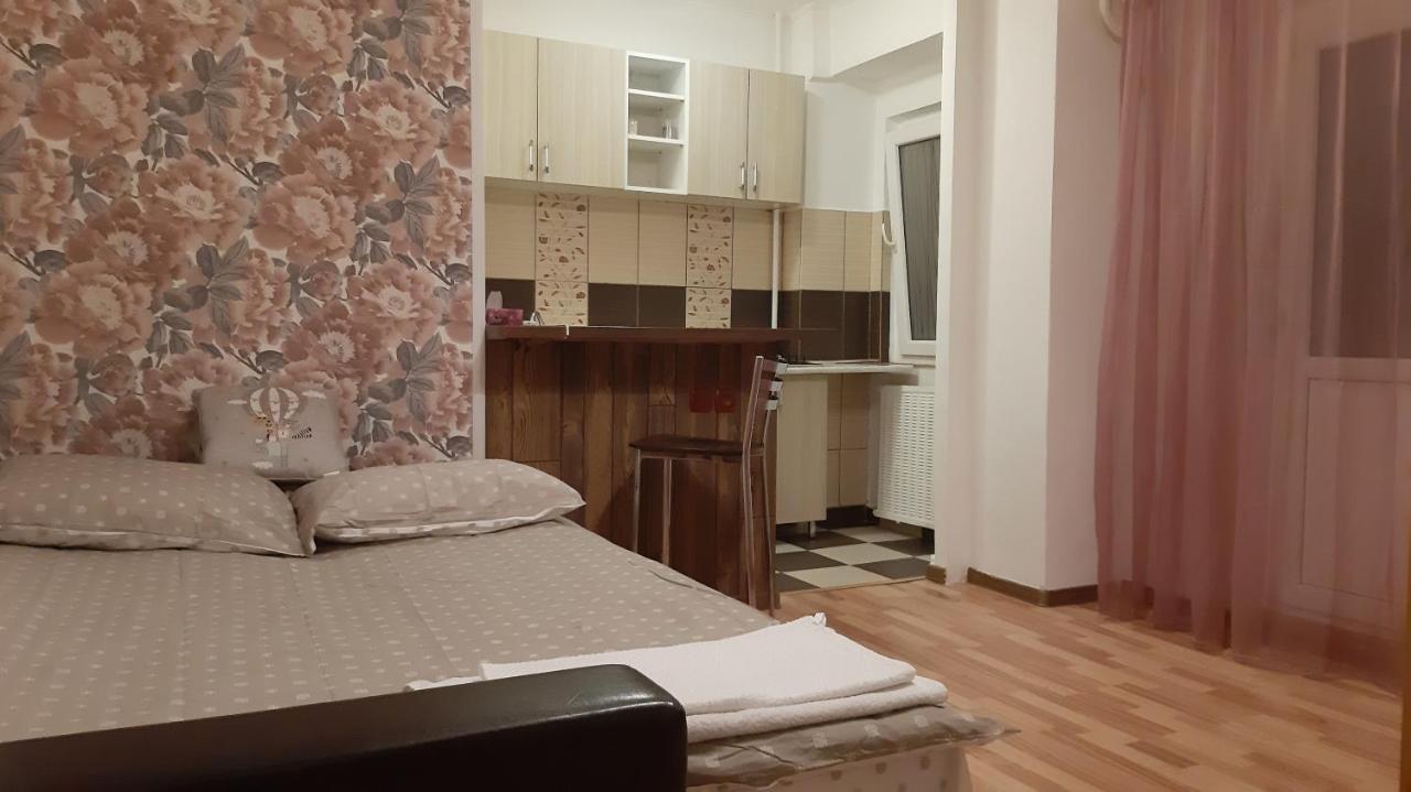 Studio Timpuri Noi 50 Bucarest Exterior foto